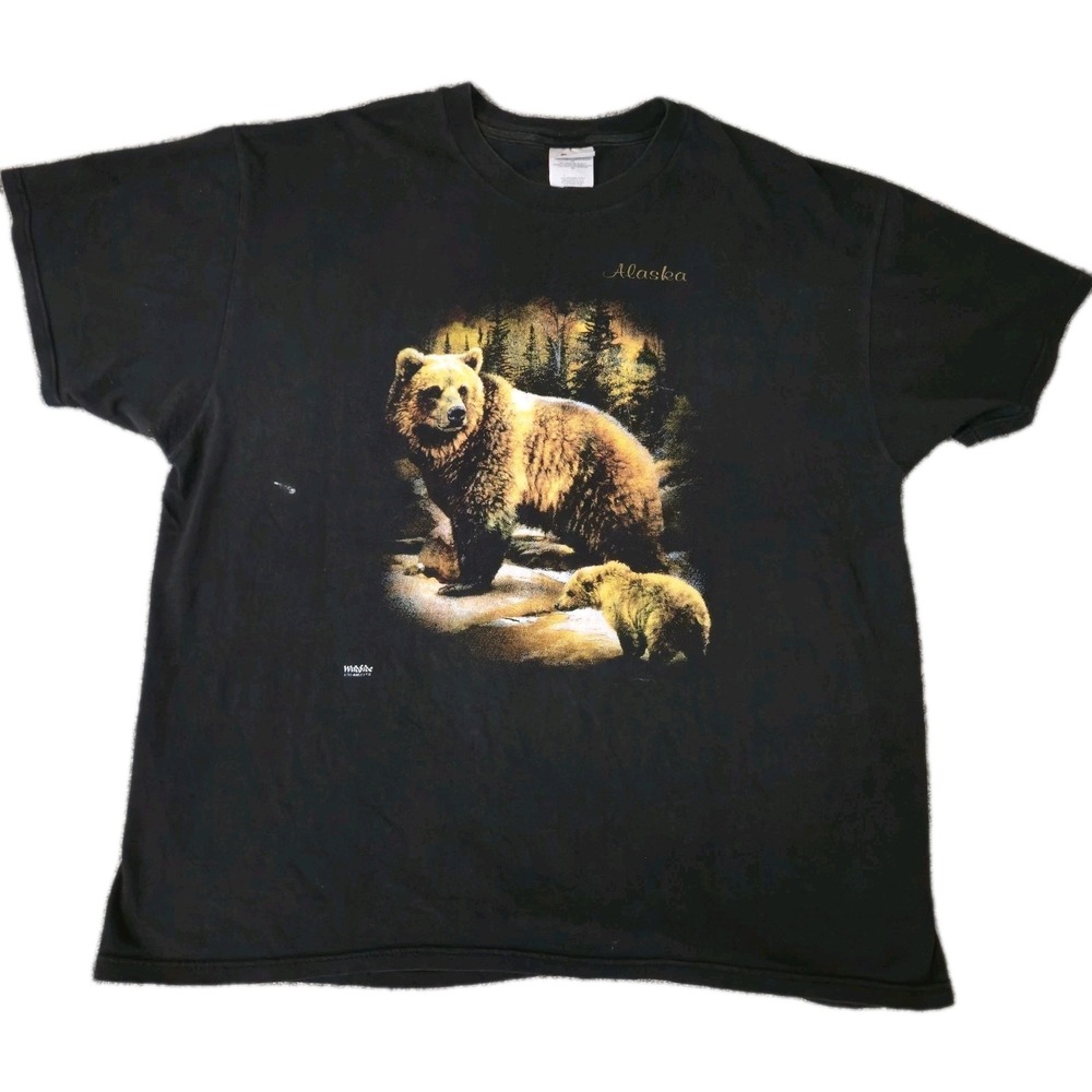 Vintage 90s Alaska Bear Animal T-Shirt Stedman Size XL Nature Graphic